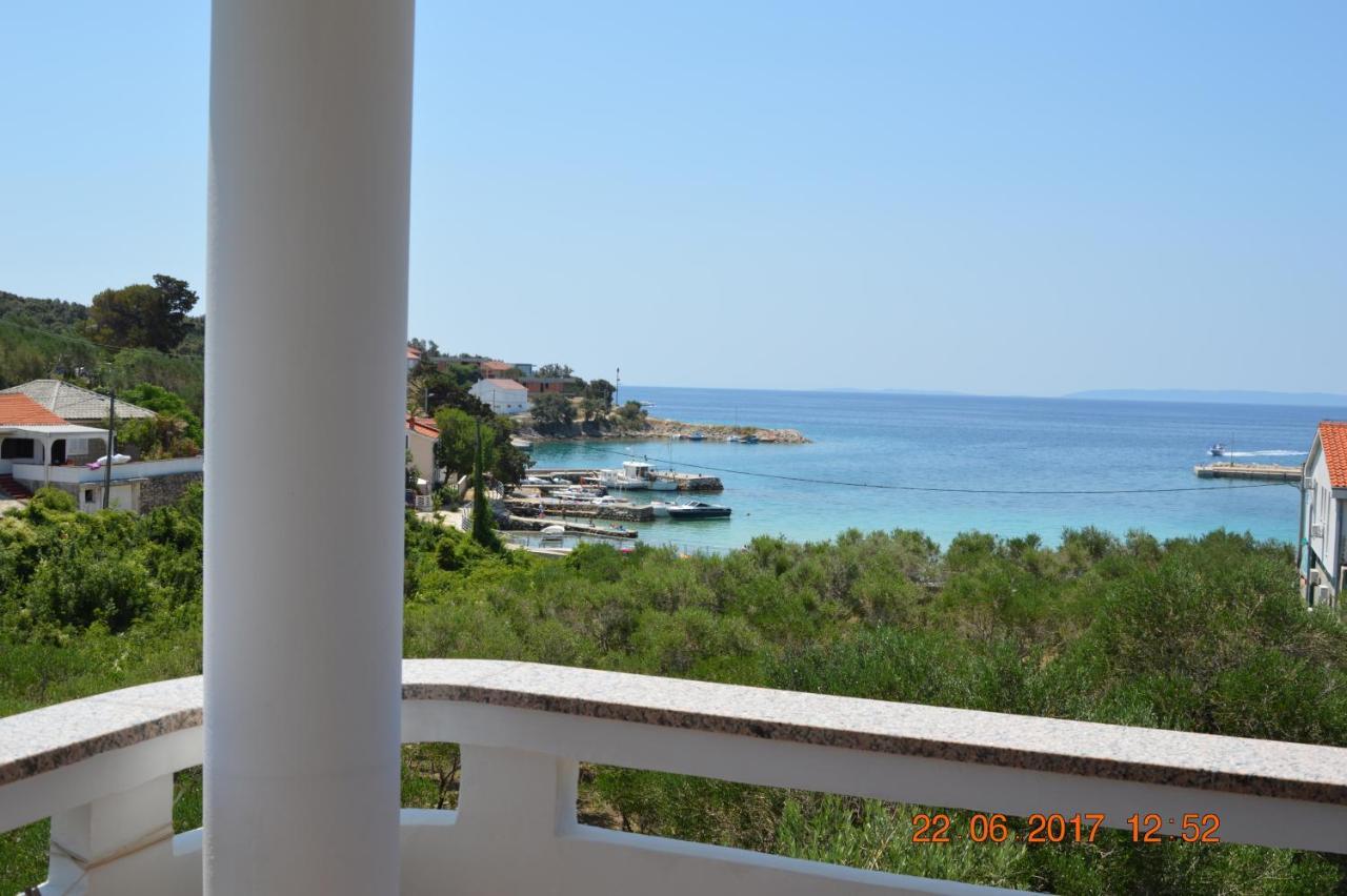Apartments And Rooms By The Sea Jakisnica, Pag - 4160 伦 外观 照片