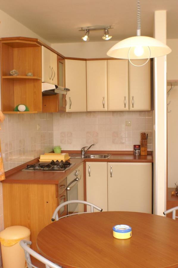 Apartments And Rooms By The Sea Jakisnica, Pag - 4160 伦 外观 照片