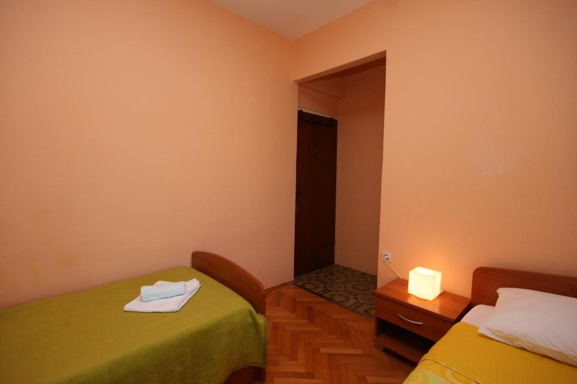 Apartments And Rooms By The Sea Jakisnica, Pag - 4160 伦 客房 照片